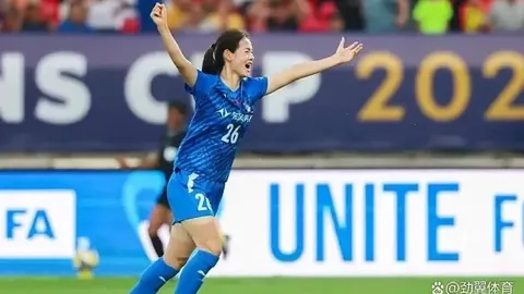 林高远力克丹麦名将，以3-1逆袭夺冠，国乒男队双星挺进16强首胜告捷